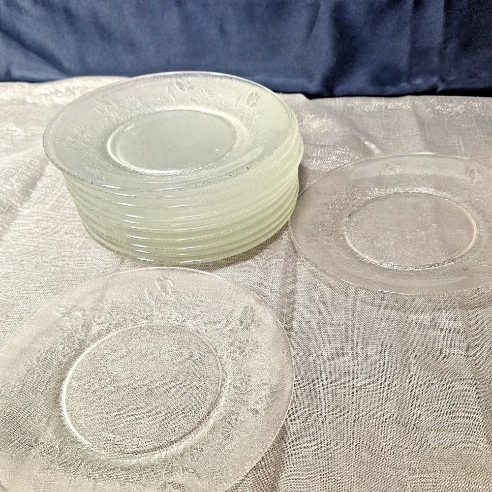 Vintage 12 Anchor Hocking 7.5 in Plates Caroline 1970s 3 boxes of 4 Grannycore